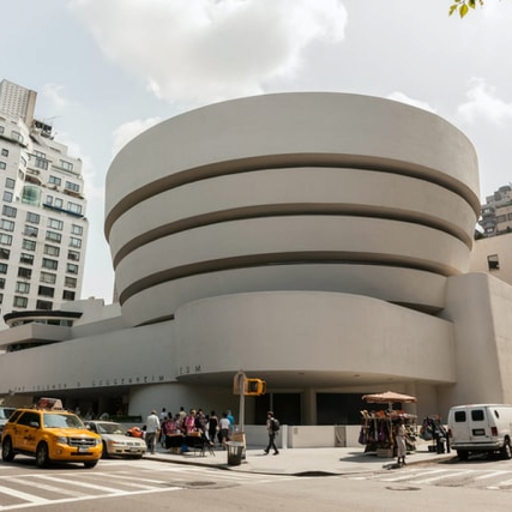 Guggenheim Museum New York virtual tours